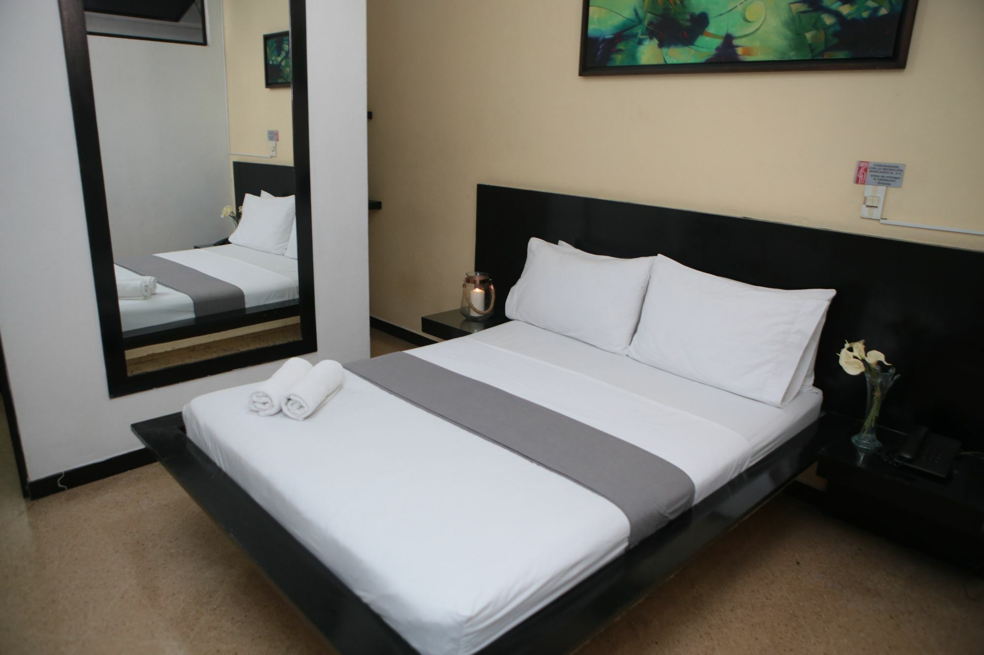 Hotel Natural Medellín Buitenkant foto